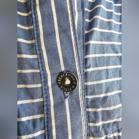 Abercrombie & Fitch NWOT Blue with White PinStripes Sleeveless Tunic Size XS - Picture 4 of 9